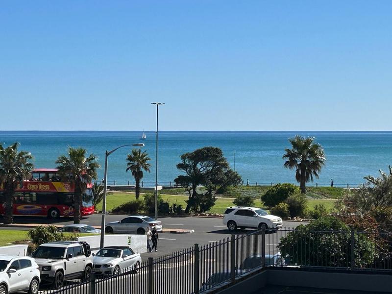 1 Bedroom Property for Sale in Sea Point Western Cape